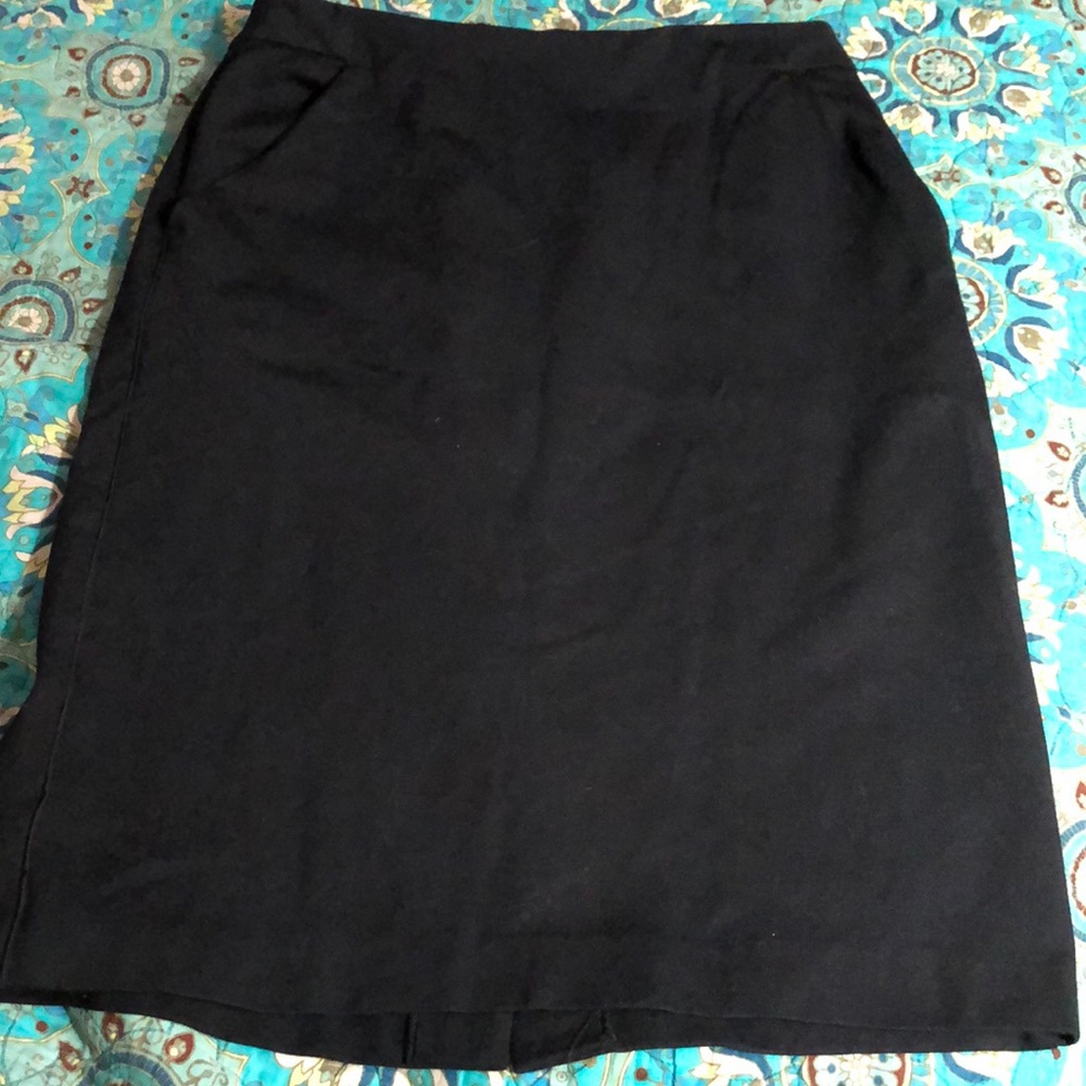 Black skirt
